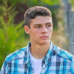 Meet your Posher, Austin